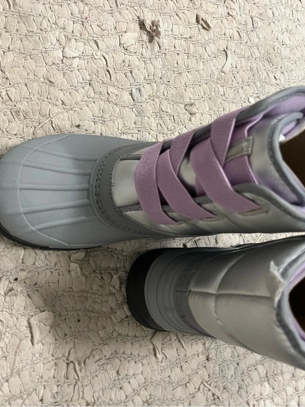 OshKosh B'gosh Gray Boots with Lavender Laces